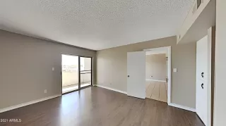 Photo #5: 6216538 Listing