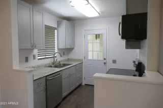 Photo #5: 6216587 Listing 