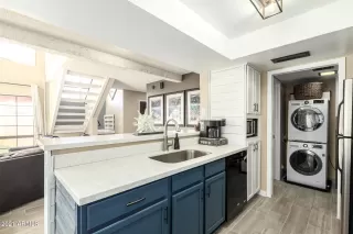 Photo #4: 6216685 Listing