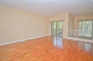 Photo #2: 6216854 Listing