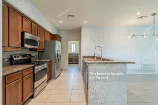 Photo #3: 6216929 Listing