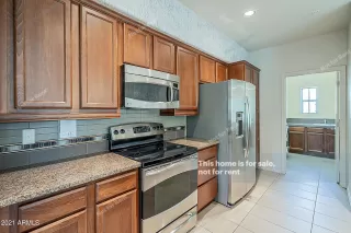 Photo #6: 6216929 Listing