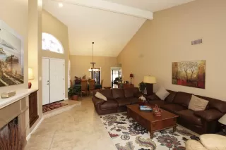 Photo #6: 6217086 Listing 