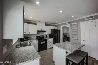 Photo #3: 6217259 Listing