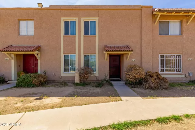 MLS: 6217368 Condo For Sale