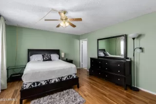 Photo #4: 6217368 Listing