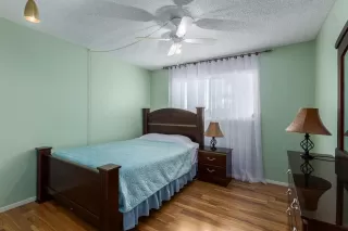 Photo #6: 6217368 Listing