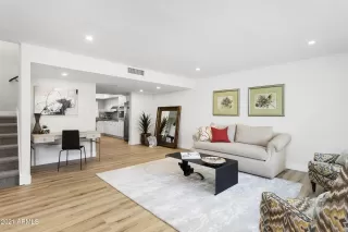 Photo #1: 6217416 Listing