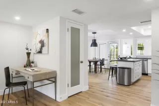 Photo #4: 6217416 Listing