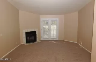 Photo #3: 6217425 Listing