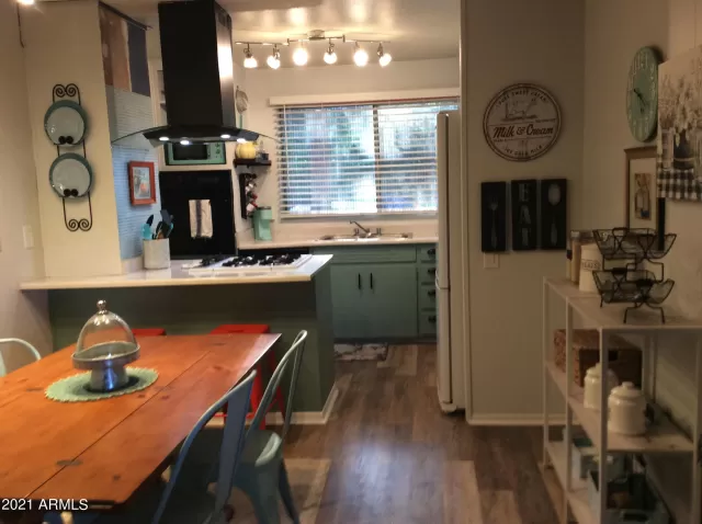 MLS: 6217479 Condo For Sale