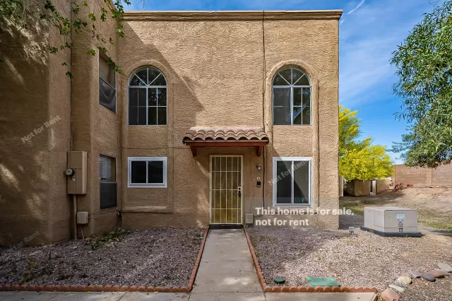 MLS: 6217630 Condo For Sale