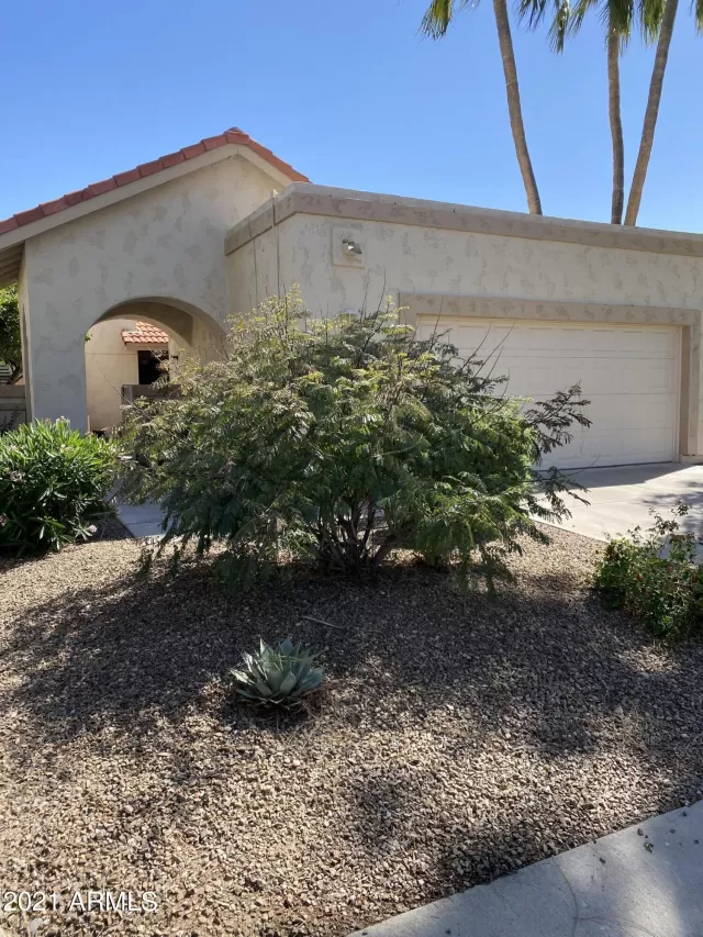 MLS: 6217735 Condo For Sale