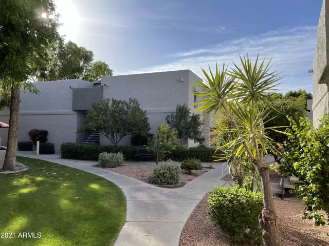 MLS: 6217775 Condo For Sale