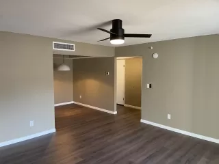 Photo #6: 6217775 Listing