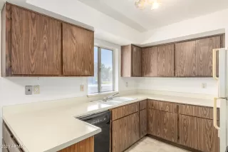 Photo #5: 6217811 Listing