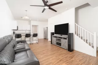 Photo #1: 6217872 Listing 