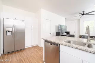 Photo #4: 6217872 Listing 