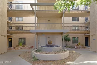 Photo #2: 6217913 Listing