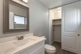 Photo #6: 6217940 Listing