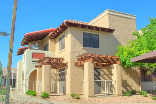 MLS: 6218196 Condo For Sale