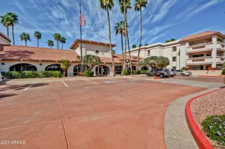Photo #3: 6218221 Listing