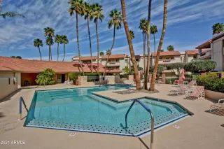 Photo #4: 6218221 Listing