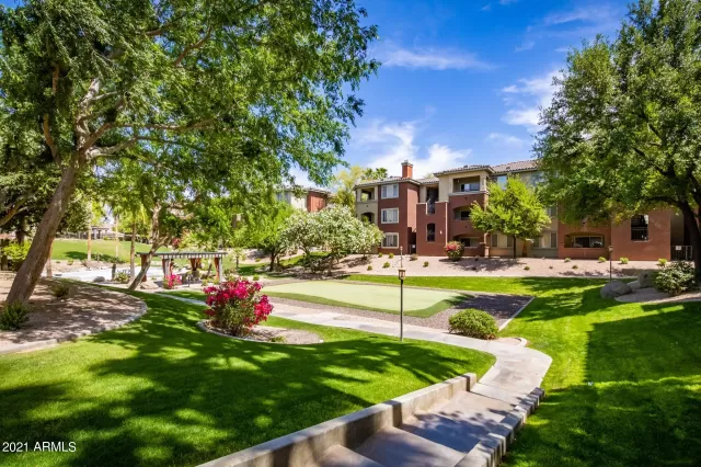 MLS: 6218263 Condo For Sale