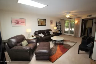 Photo #2: 6218268 Listing 