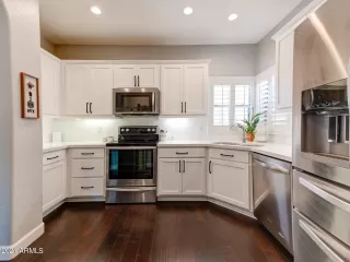 Photo #2: 6218346 Listing 