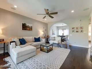 Photo #6: 6218346 Listing 