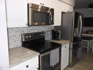 Photo #3: 6218409 Listing 