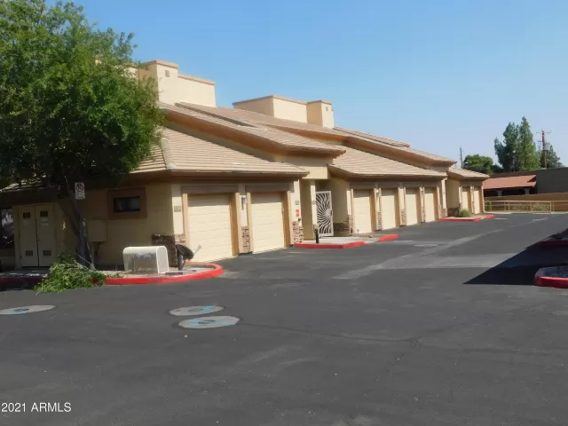 MLS: 6218572 Condo For Sale