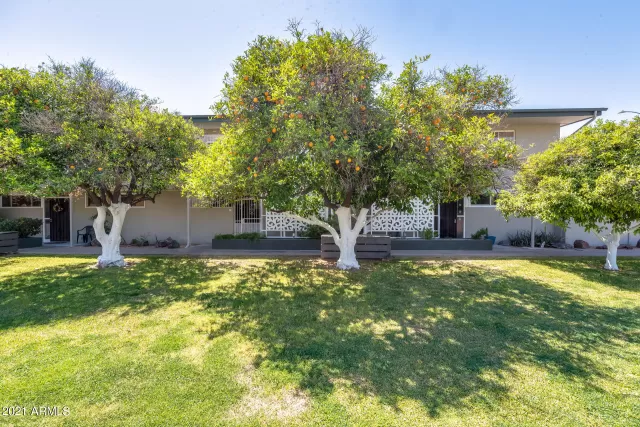 MLS: 6218616 Condo For Sale