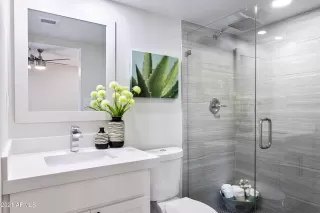 Photo #6: 6218619 Listing 