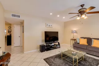 Photo #6: 6218655 Listing