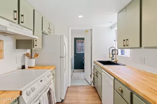 Photo #1: 6218808 Listing 