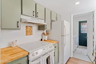 Photo #3: 6218808 Listing 