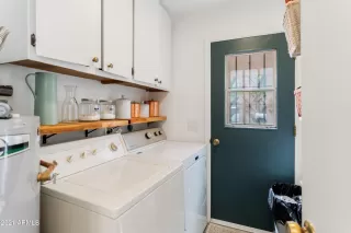 Photo #4: 6218808 Listing 