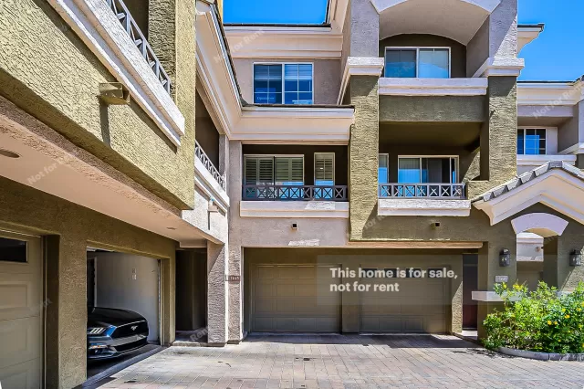 MLS: 6218823 Condo For Sale