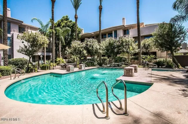 MLS: 6218890 Condo For Sale