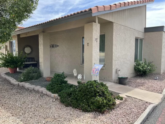 MLS: 6218895 Condo For Sale