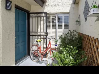 Photo #2: 6218913 Listing