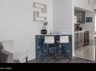 Photo #6: 6218913 Listing