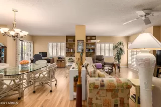 Photo #3: 6218988 Listing