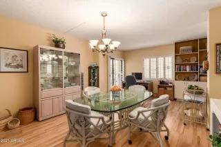 Photo #6: 6218988 Listing