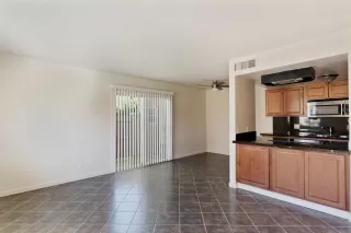 Photo #2: 6219116 Listing 