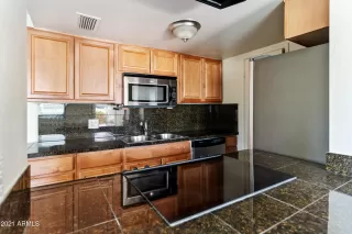 Photo #4: 6219116 Listing 