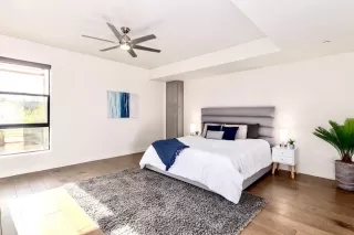 Photo #2: 6219145 Listing