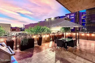 Photo #5: 6219145 Listing